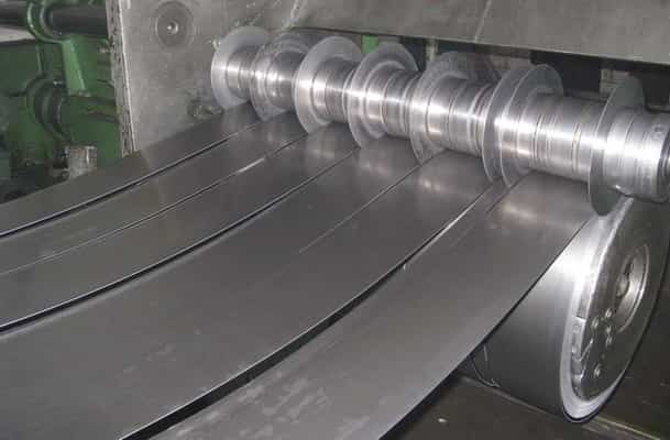 Оцинкованный штрипс: свойства стальной ленты, основные особенности и области применения