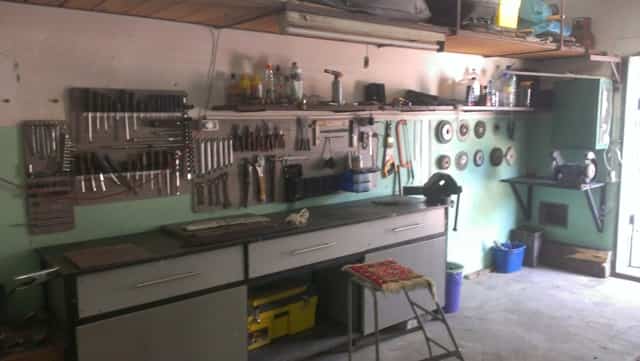 Верстак в гараж своими руками: особенности конструкции, материалы и инструменты, этапы изготовления