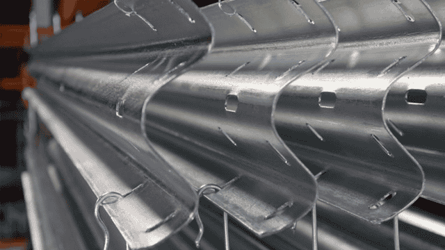 Технология гальванической обработки деталей из металла: особенности покрытия