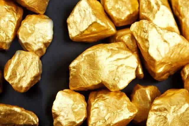 Драгоценный металл сильно уступающий золоту это