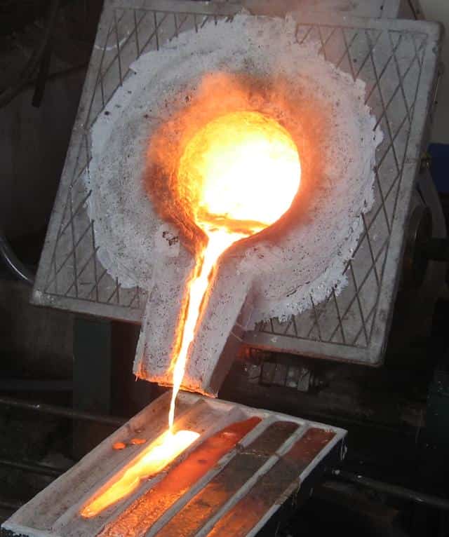 Плавильная печь для металла для дома