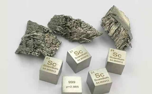 Горючий химический элемент металл