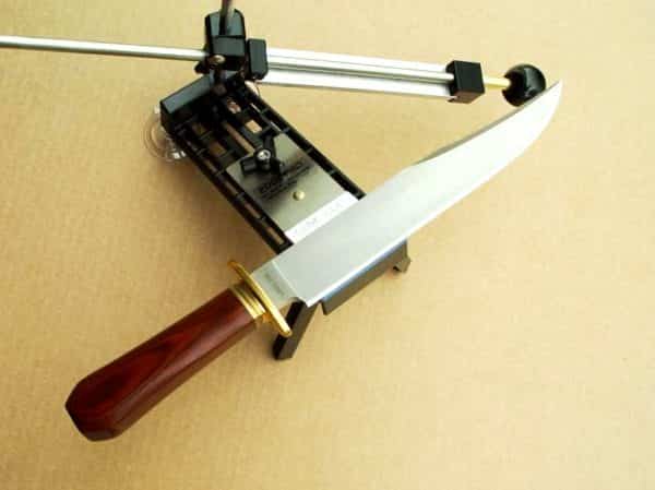 Устройство для заточки ножей своими руками и принцип его действия