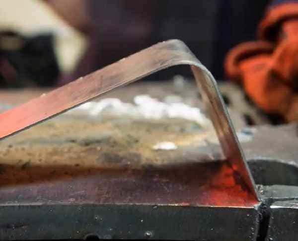 Как заварить тонкий металл дуговой сваркой