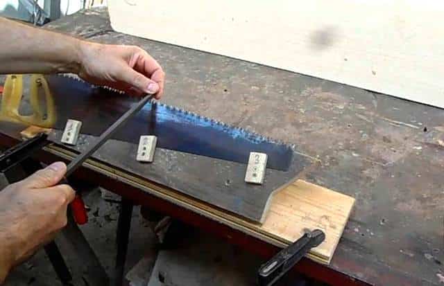Ручная ножовка по металлу: основные характеристики, критерии выбора качественного инструмента